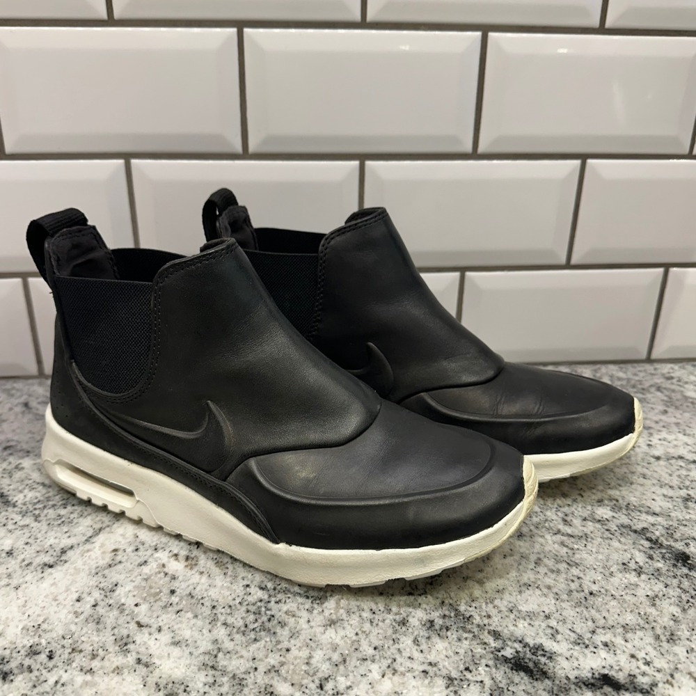 Nike Womens‎ 8.5 Air Max Thea Mid Black Leather Chelsea Sneakerboot 859550-001